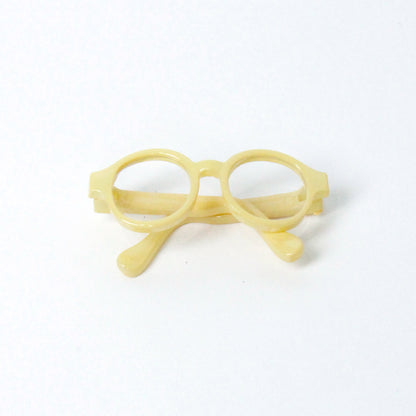 Colour Glasses